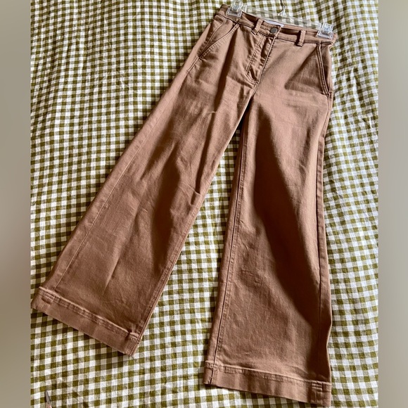 SOLD - Picture 2 of 8